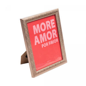 PORTA RETRATOCOBRE EM  POLIESTIRENO